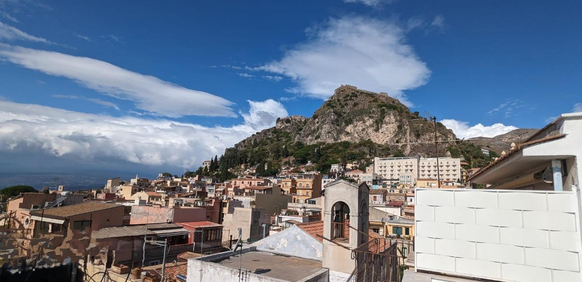 Opuntia Charming Rooms Taormina Exterior foto